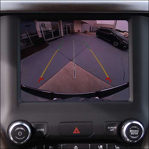 An image of the in-dash monitor of RAM 2500-3500 truck with standard view camera system