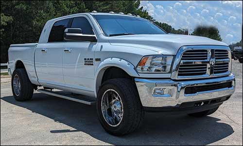 An image of a classic body style 2019 RAM 2500-3500 truck